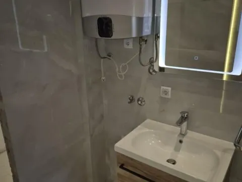 Prodaja, dvosoban stan, 60m², Stari Grad, Beograd - image 8