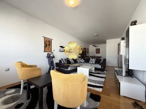 Rent, three bedroom apartment, 95m², Preko Morače, Podgorica - image 2
