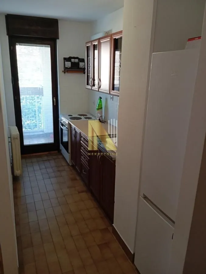 Prodaja, dvosoban stan, 66m², Novo naselje, Novi Sad