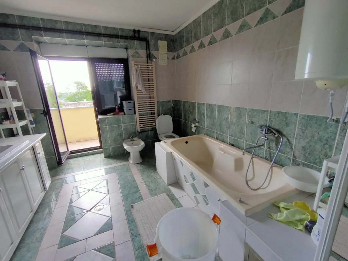 Rent, office space, 950m², Sremska Kamenica, Petrovaradin