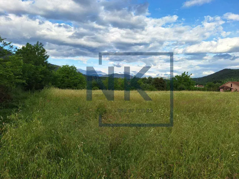 Prodaja, plac, 1500m², Pričelje, Podgorica