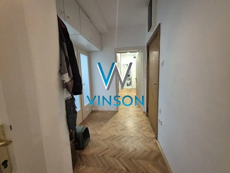 Prodaja, četvorosoban stan, 117m², Centar, Novi Sad