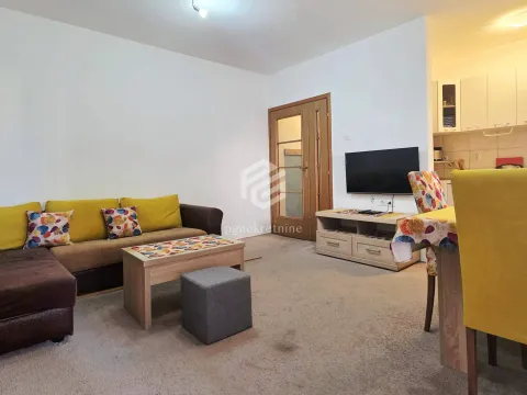 Rent, two bedroom apartment, 60m², Blok 9, Podgorica