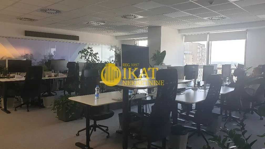 Rent, office space, 289m², Tašmajdan, Palilula Sve Podlokacije