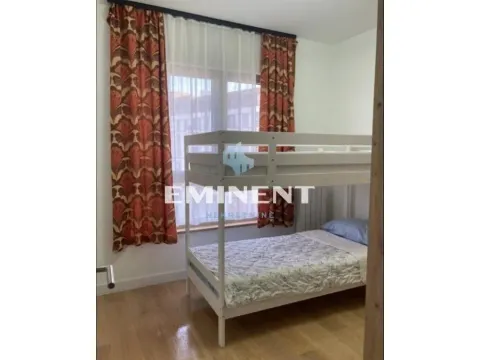 Izdavanje, trosoban stan, 75m², Savski Venac, Beograd - image 13