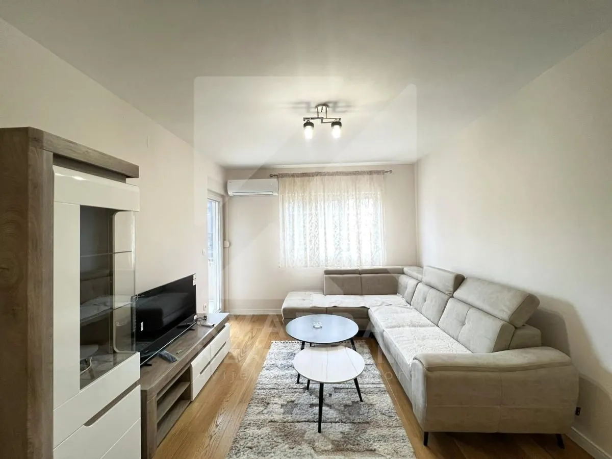 Rent, one bedroom apartment, 49m², Central Point, Podgorica