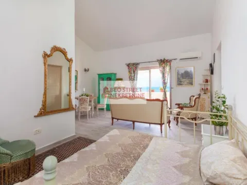 Prodaja, jednosoban stan, 46m², Reževići, Budva - image 2