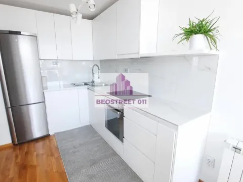 Prodaja, trosoban stan, 83m², Južni Bulevar, Vračar Sve Podlokacije - image 23