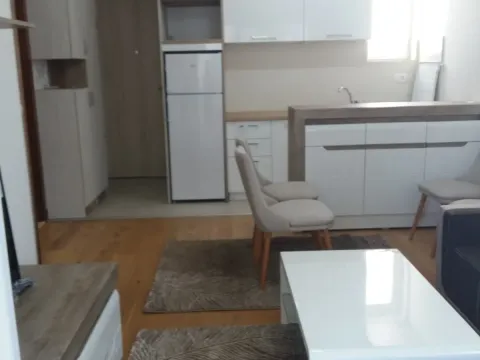 Rent, one bedroom apartment, 40m², Stara Varoš, Podgorica - image 6