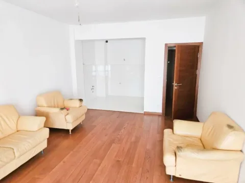 Prodaja, jednosoban stan, 59m², Vezirov Most, Podgorica - image 6