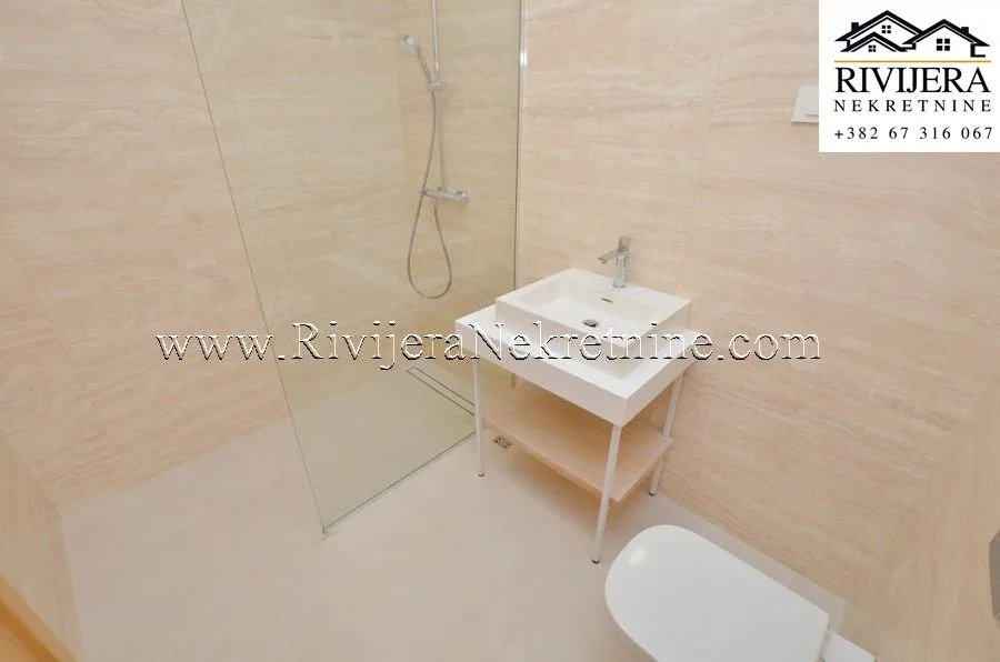 Prodaja, dvosoban stan, 83m², Igalo, Herceg Novi