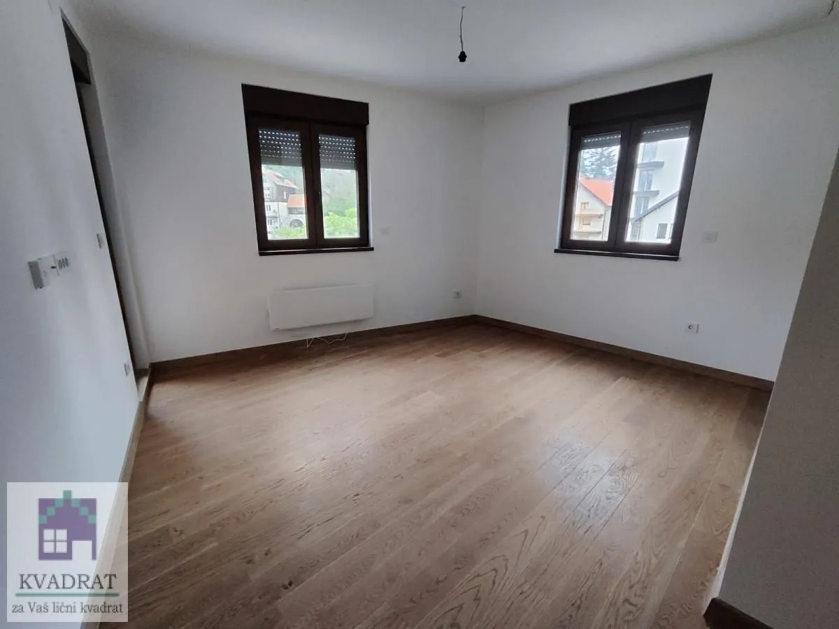 Prodaja, jednosoban stan, 38m², Centar, Zlatibor