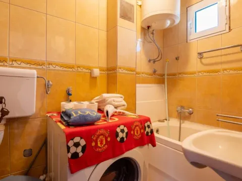 Sale, house, 154m², Bar, Crna Gora - image 21