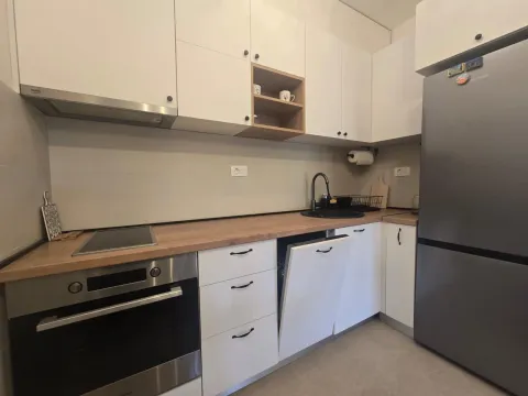 Izdavanje, jednosoban stan, 39m², Pobrežje, Podgorica - image 6