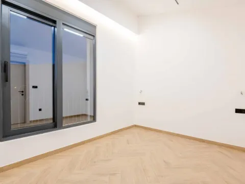 Prodaja, kuća, 240m², Budva, Crna Gora - image 26