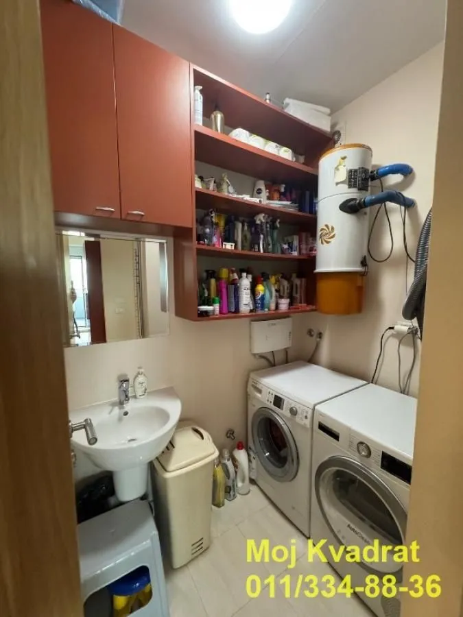 Rent, three bedroom apartment, 131m², Vukov Spomenik, Zvezdara Sve Podlokacije