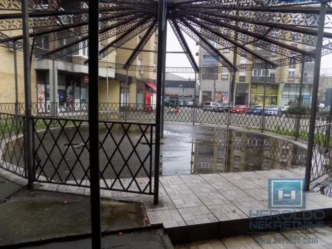 Sale, office space, 200m², Centar, Paraćin - image 16