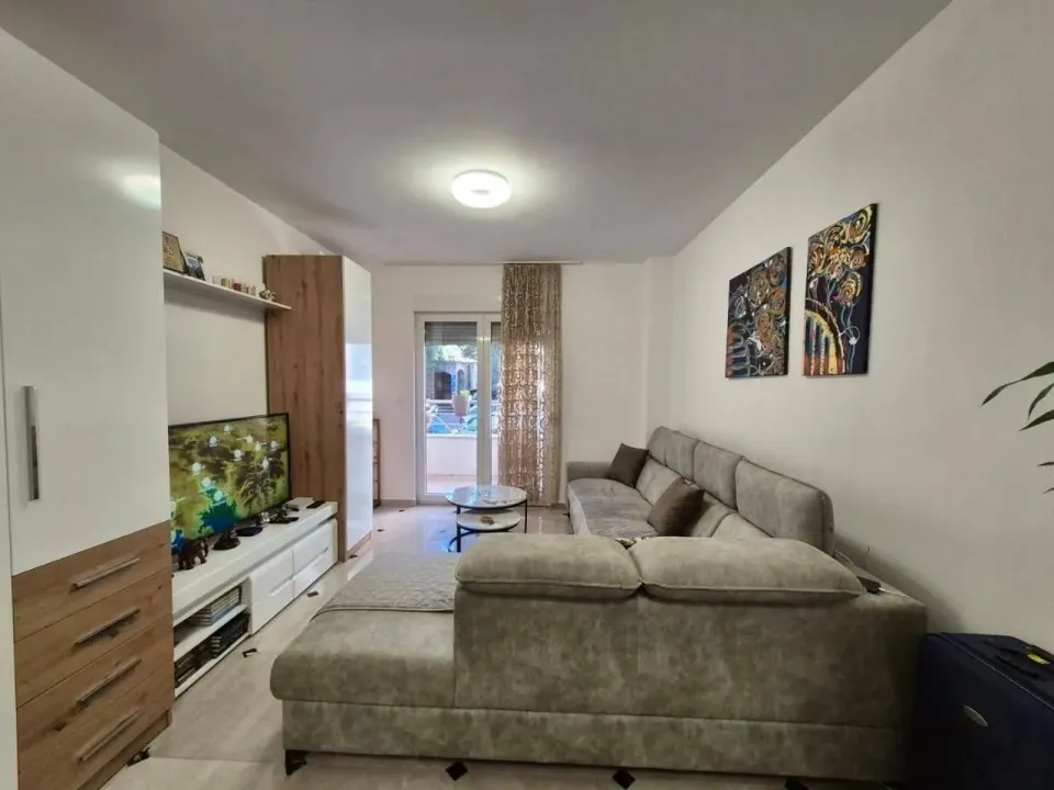 Sale, studio apartment, 32m², Centar, Budva