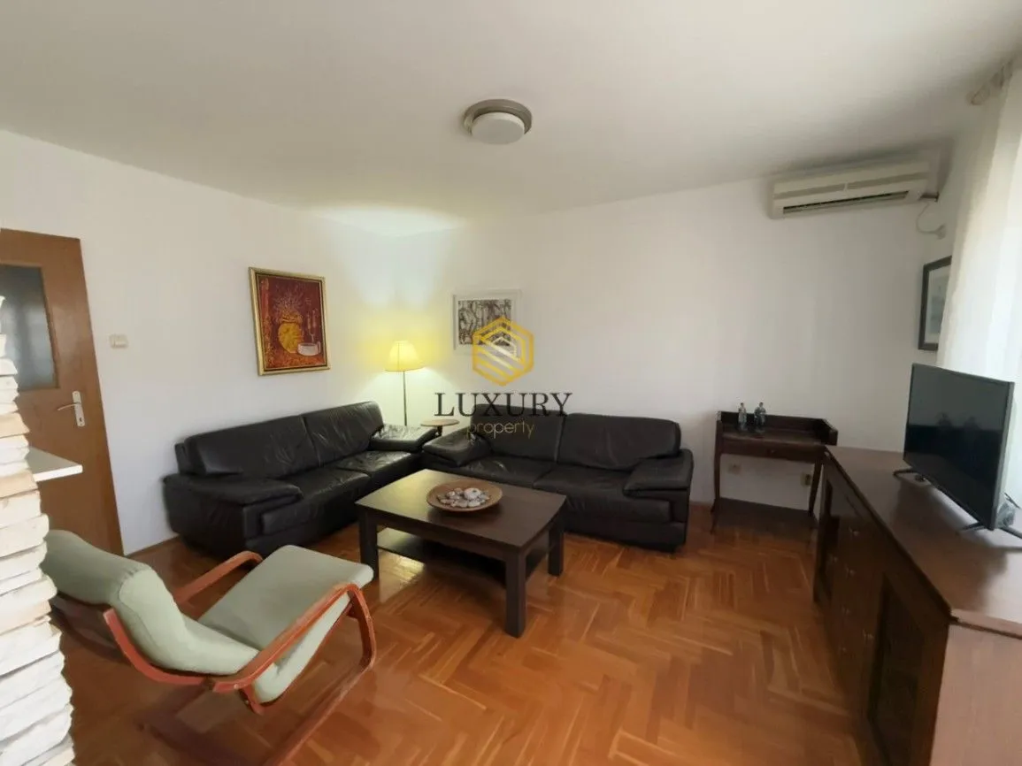Rent, two bedroom apartment, 76m², Stari Aerodrom, Podgorica