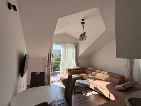 Rent, one bedroom apartment, 40m², Gradiošnica, Tivat - image 5