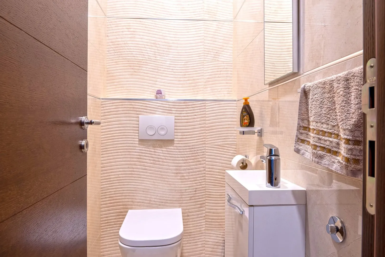 Sale, four bedroom apartment, 170m², Budva, Crna Gora