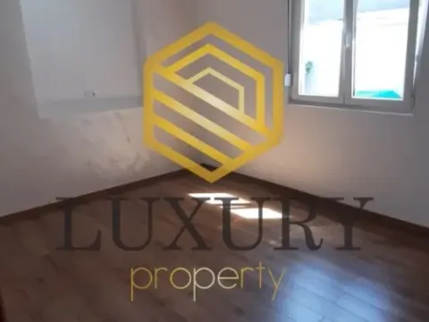 Rent, office space, 100m², Stari Aerodrom, Podgorica - image 10