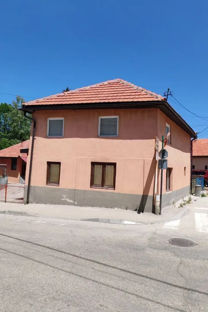 Prodaja, kuća, 85m², Pljevlja, Crna Gora