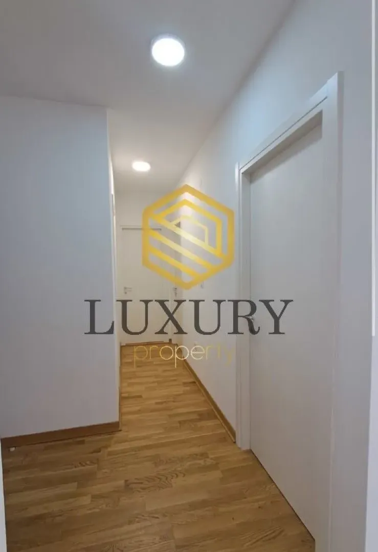 Izdavanje, dvosoban stan, 65m², Zagorič, Podgorica