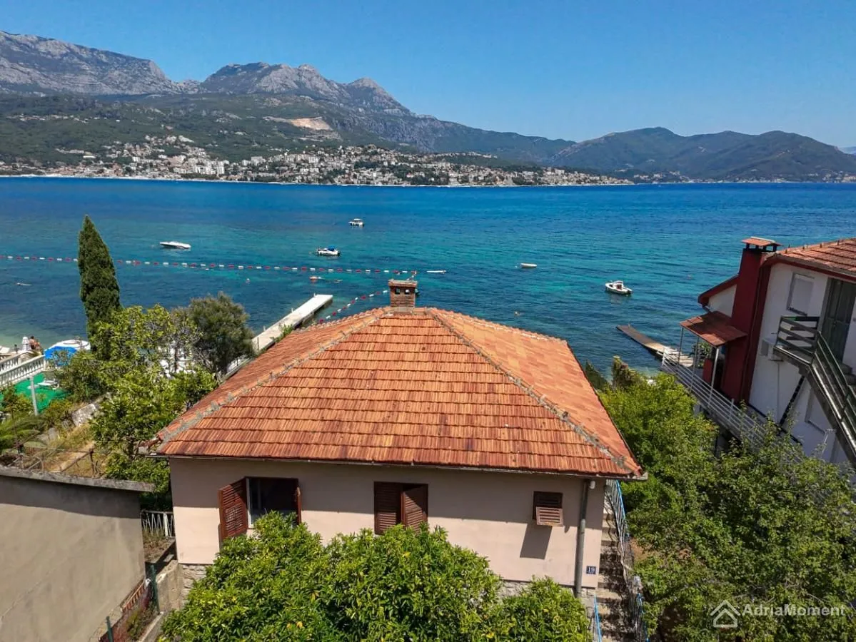 Prodaja, kuća, 120m², Sutorina, Herceg Novi