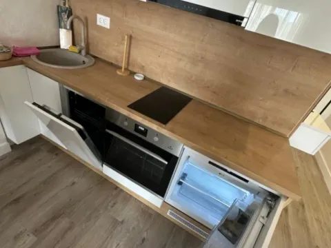 Sale, one bedroom apartment, 54m², Bečići, Budva - image 11