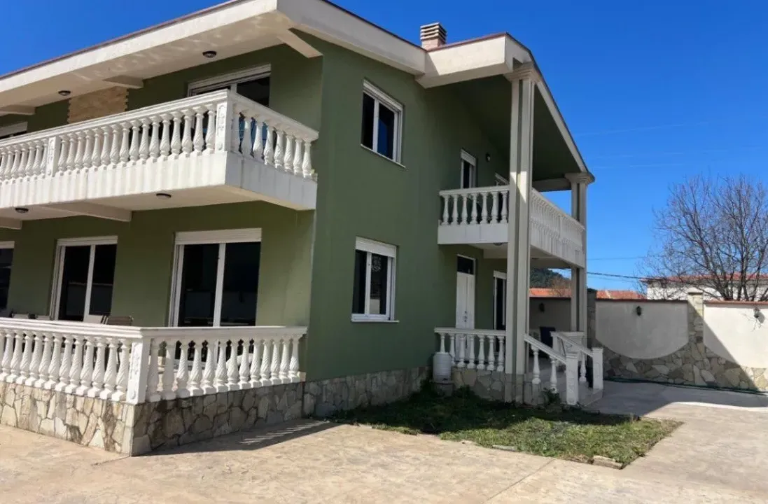 Sale, house, 275m², Polje, Bar