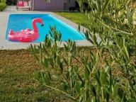 Izdavanje, kuća, 107m², Tivat, Crna Gora - image 2