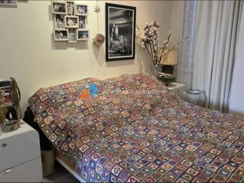 Izdavanje, trosoban stan, 70m², Kalenić Pijaca, Vračar Sve Podlokacije - image 7