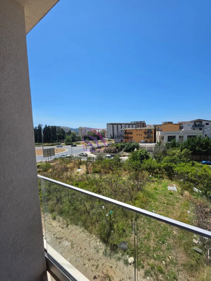 Prodaja, jednosoban stan, 48m², Ilino, Bar