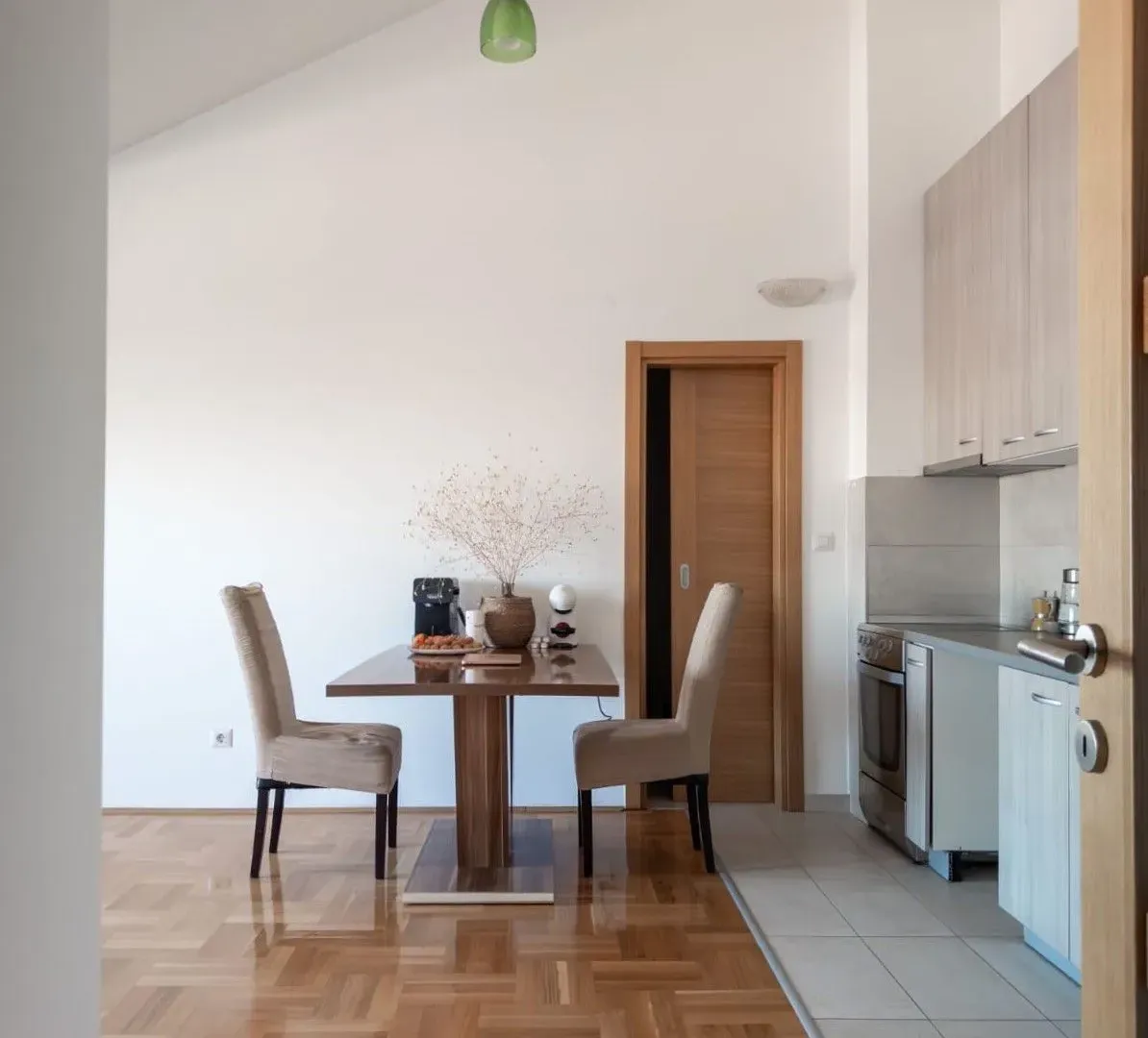 Prodaja, dvosoban stan, 75m², Stari Aerodrom, Podgorica