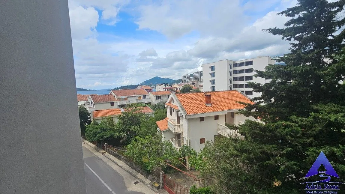 Prodaja, jednosoban stan, 49m², Rafailovići, Budva