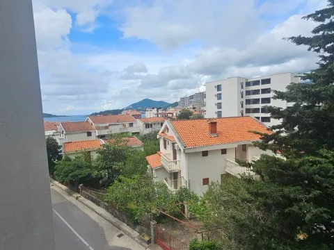 Sale, one bedroom apartment, 49m², Rafailovići, Budva - image 4