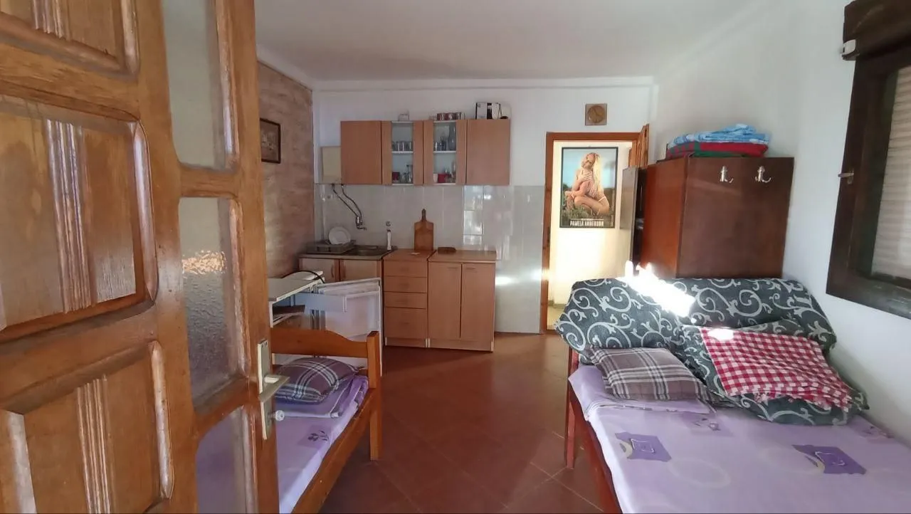 Prodaja, kuća, 210m², Sutomore, Bar