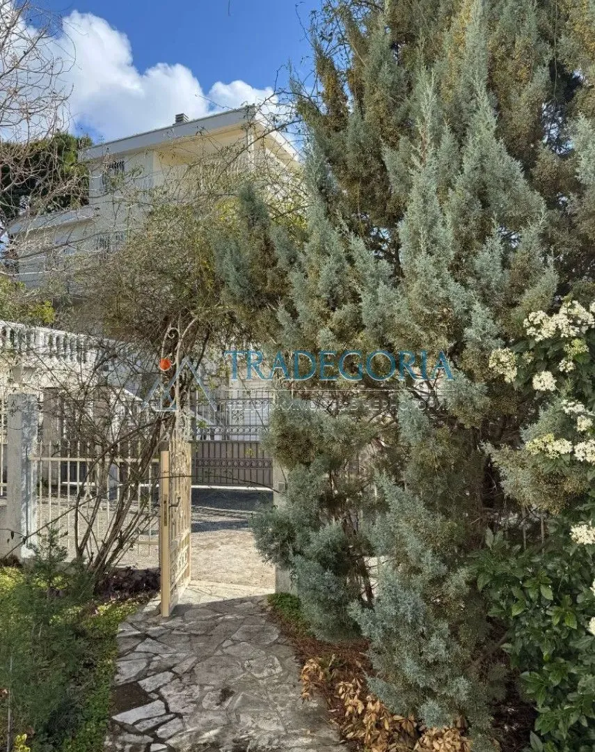 Prodaja, kuća, 307m², Bar, Crna Gora