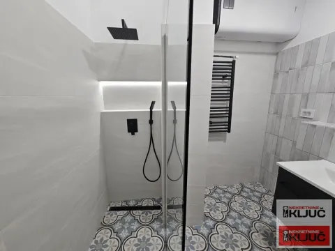 Sale, three bedroom apartment, 75m², Centar, Novi Sad - image 6