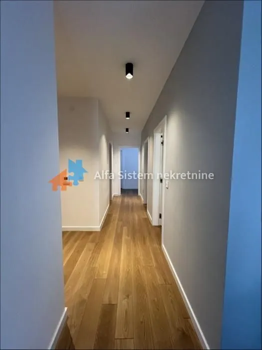 Rent, four bedroom apartment, 115m², Savski Venac, Beograd