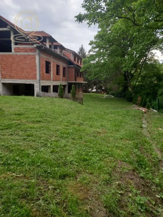 Prodaja, plac, 3885m², Palilula, Niš