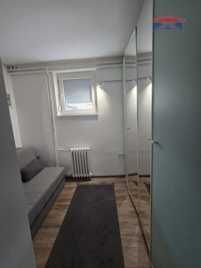 Prodaja, četvorosoban stan, 108m², Grbavica, Novi Sad Sve Podlokacije