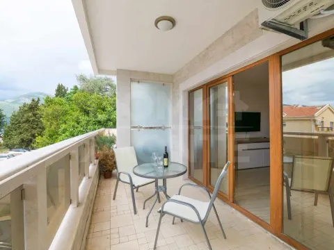 Rent, studio apartment, 52m², Tivat, Crna Gora - image 3