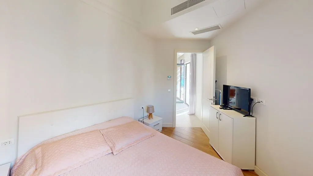 Prodaja, dvosoban stan, 55m², Tivat, Crna Gora