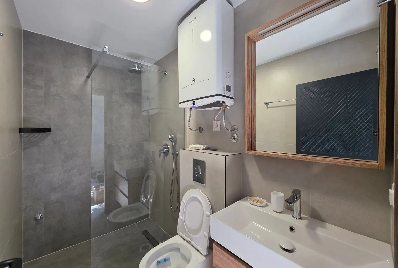 Prodaja, kuća, 180m², Radanovići, Kotor