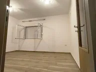 Izdavanje, poslovni prostor, 40m², Pobrežje, Podgorica - image 2