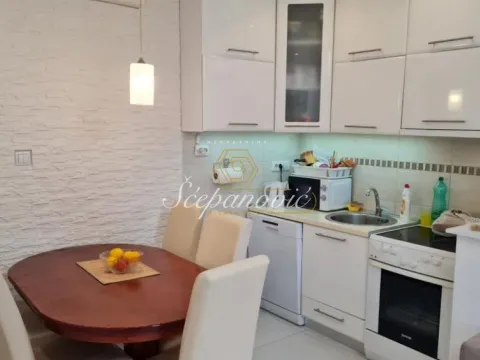 Prodaja, stan, 45m², Novo naselje, Novi Sad - image 12