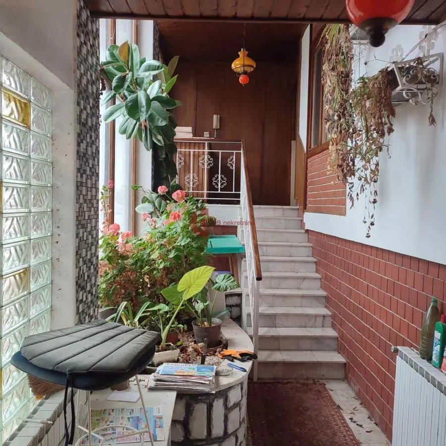 Prodaja, kuća, 202m², Mali Radanovac, Subotica