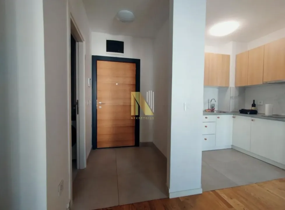 Rent, one bedroom apartment, 37m², Novo naselje, Novi Sad